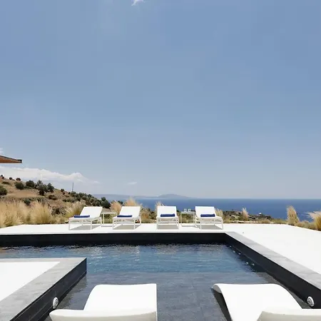 White Hera * Agios Pavlos (Rethymno)