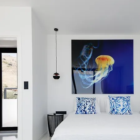Villa White Hera